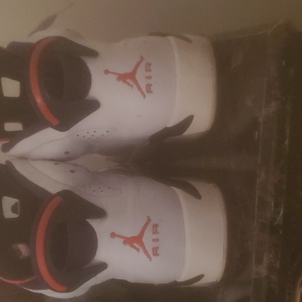 Jordan - Picture 3 of 3